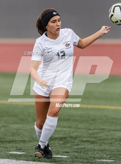 Thumbnail 2 in Claremont vs. Covina photogallery.