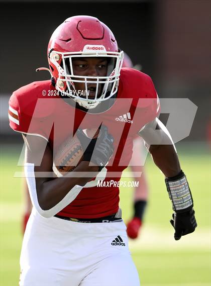 Thumbnail 2 in Sequoyah vs Whitwell (Blue Cross Bowl) photogallery.