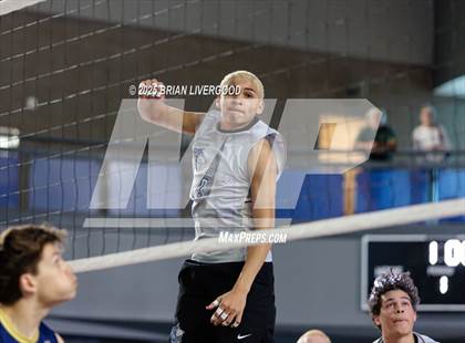Thumbnail 2 in Grandview vs Legacy (CHSAA 5A Round 3) photogallery.