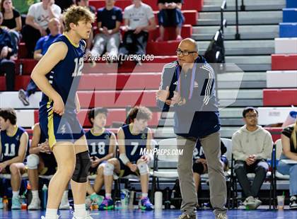 Thumbnail 3 in Grandview vs Legacy (CHSAA 5A Round 3) photogallery.
