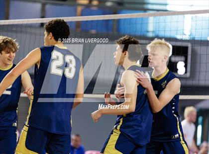 Thumbnail 2 in Grandview vs Legacy (CHSAA 5A Round 3) photogallery.