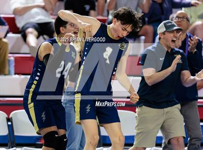 Thumbnail 3 in Grandview vs Legacy (CHSAA 5A Round 3) photogallery.