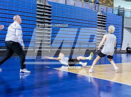 Thumbnail 3 in Grandview vs Legacy (CHSAA 5A Round 3) photogallery.