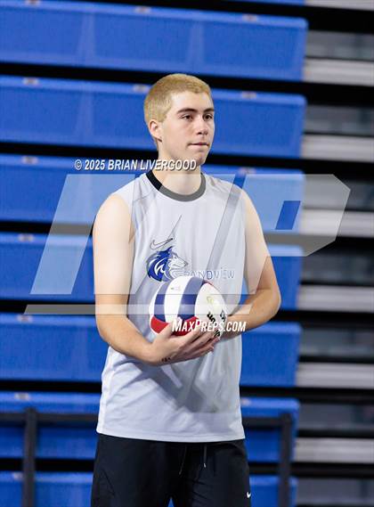 Thumbnail 3 in Grandview vs Legacy (CHSAA 5A Round 3) photogallery.