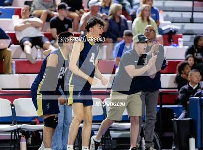 Thumbnail 2 in Grandview vs Legacy (CHSAA 5A Round 3) photogallery.
