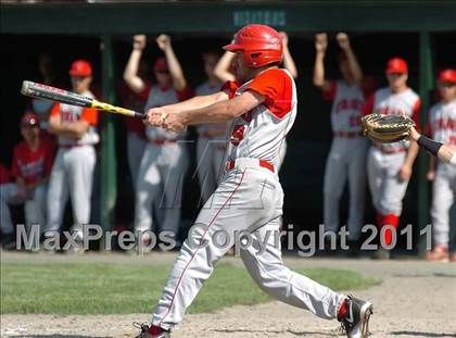 Thumbnail 2 in Conard @ Xavier (CIAC Class LL 1st Round) photogallery.