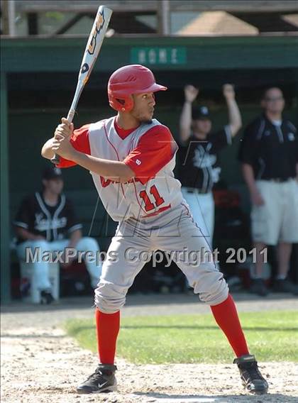 Thumbnail 1 in Conard @ Xavier (CIAC Class LL 1st Round) photogallery.