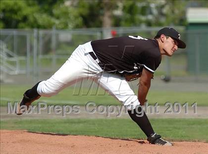 Thumbnail 1 in Conard @ Xavier (CIAC Class LL 1st Round) photogallery.