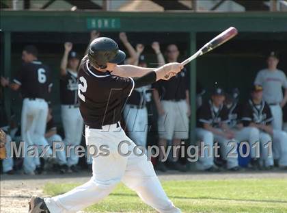 Thumbnail 2 in Conard @ Xavier (CIAC Class LL 1st Round) photogallery.