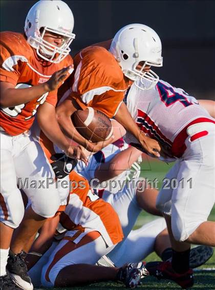 Thumbnail 3 in Alvin JV B vs Clear Lake JV B photogallery.