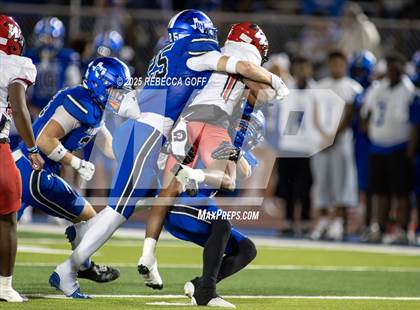 Thumbnail 1 in Waltrip @ Barbers Hill (UIL 5A D1 Football BiDistrict) photogallery.