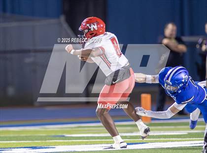 Thumbnail 1 in Waltrip @ Barbers Hill (UIL 5A D1 Football BiDistrict) photogallery.