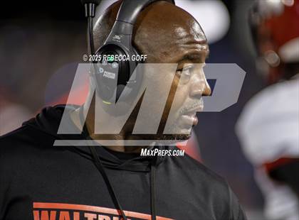 Thumbnail 1 in Waltrip @ Barbers Hill (UIL 5A D1 Football BiDistrict) photogallery.