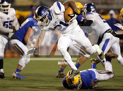 Thumbnail 1 in Middletown vs. Conwell-Egan Catholic (PIAA 3A Quarterfinal) photogallery.