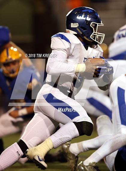 Thumbnail 1 in Middletown vs. Conwell-Egan Catholic (PIAA 3A Quarterfinal) photogallery.