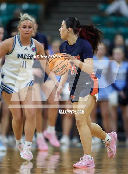 Thumbnail 3 in Legend @ Valor Christian (CHSAA 6A Great 8) photogallery.