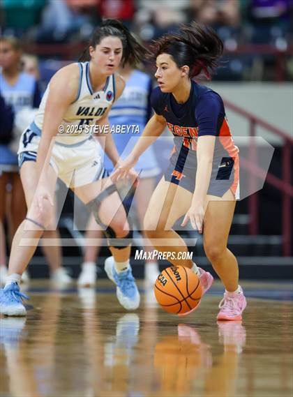 Thumbnail 1 in Legend @ Valor Christian (CHSAA 6A Great 8) photogallery.