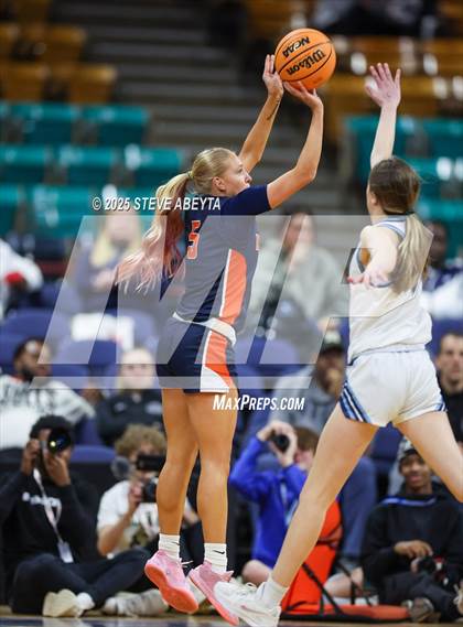 Thumbnail 3 in Legend @ Valor Christian (CHSAA 6A Great 8) photogallery.