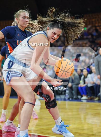 Thumbnail 3 in Legend @ Valor Christian (CHSAA 6A Great 8) photogallery.