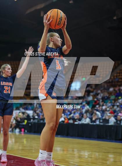 Thumbnail 2 in Legend @ Valor Christian (CHSAA 6A Great 8) photogallery.