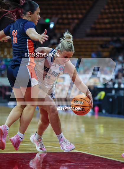 Thumbnail 2 in Legend @ Valor Christian (CHSAA 6A Great 8) photogallery.
