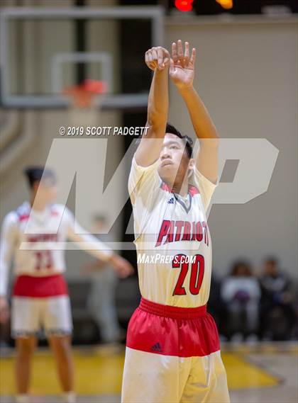Thumbnail 3 in Temecula Prep vs. Linfield Christian (Rancho Christian Eagles Showcase) photogallery.