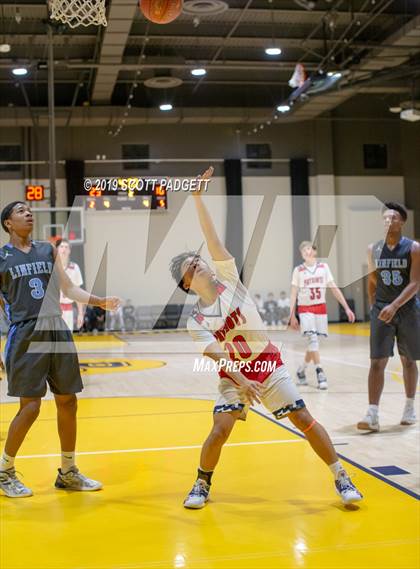 Thumbnail 1 in Temecula Prep vs. Linfield Christian (Rancho Christian Eagles Showcase) photogallery.
