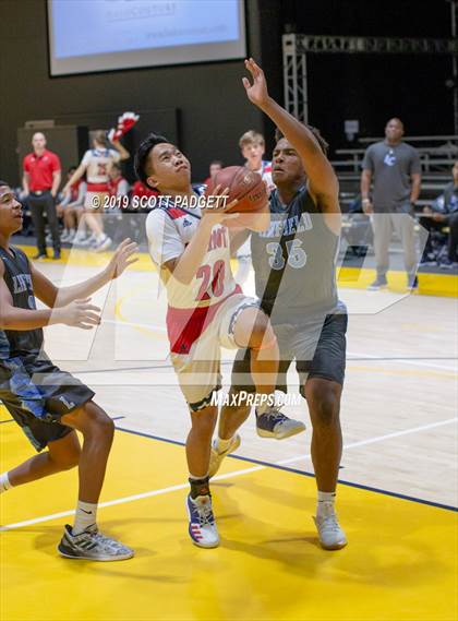 Thumbnail 2 in Temecula Prep vs. Linfield Christian (Rancho Christian Eagles Showcase) photogallery.