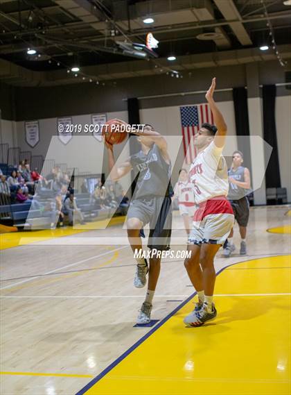 Thumbnail 3 in Temecula Prep vs. Linfield Christian (Rancho Christian Eagles Showcase) photogallery.