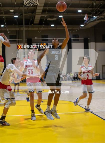Thumbnail 2 in Temecula Prep vs. Linfield Christian (Rancho Christian Eagles Showcase) photogallery.