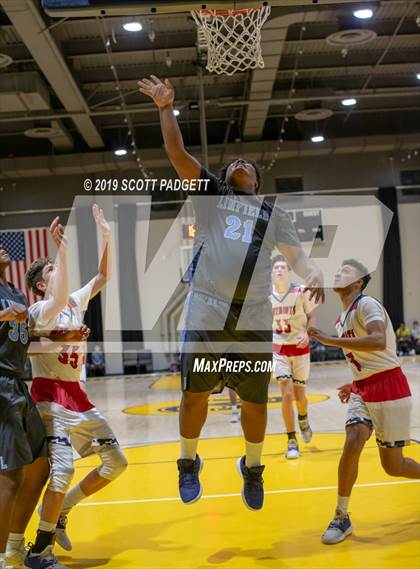 Thumbnail 2 in Temecula Prep vs. Linfield Christian (Rancho Christian Eagles Showcase) photogallery.
