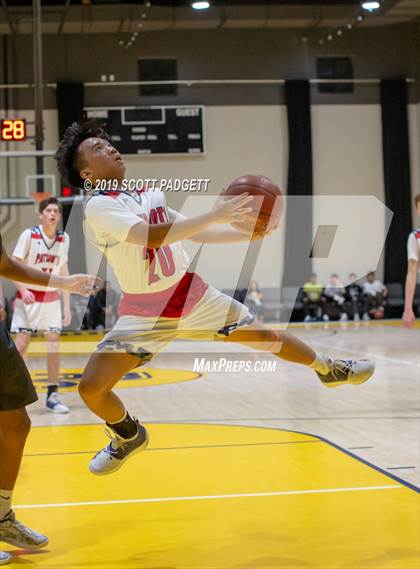 Thumbnail 2 in Temecula Prep vs. Linfield Christian (Rancho Christian Eagles Showcase) photogallery.