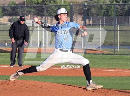 Thumbnail 1 in Paetow vs Katy photogallery.