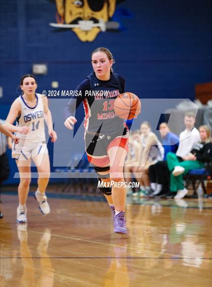 Thumbnail 2 in Oswego vs East Syracuse - Minoa (NYSPHSAA Section 3 AA First Round) photogallery.