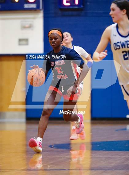 Thumbnail 2 in Oswego vs East Syracuse - Minoa (NYSPHSAA Section 3 AA First Round) photogallery.