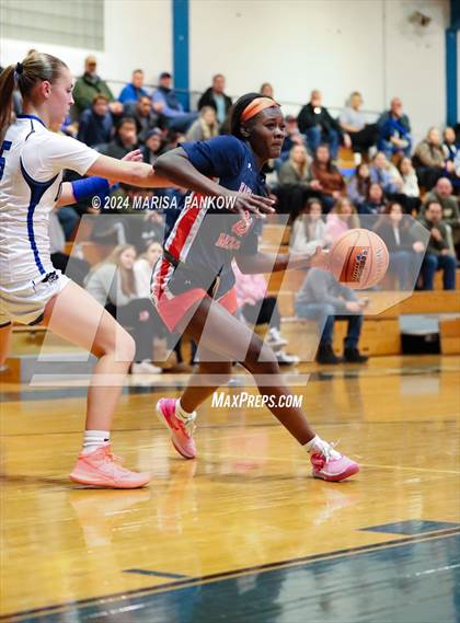 Thumbnail 2 in Oswego vs East Syracuse - Minoa (NYSPHSAA Section 3 AA First Round) photogallery.