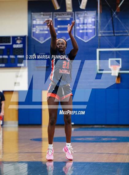 Thumbnail 3 in Oswego vs East Syracuse - Minoa (NYSPHSAA Section 3 AA First Round) photogallery.