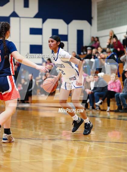 Thumbnail 3 in Oswego vs East Syracuse - Minoa (NYSPHSAA Section 3 AA First Round) photogallery.