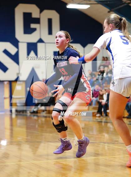 Thumbnail 3 in Oswego vs East Syracuse - Minoa (NYSPHSAA Section 3 AA First Round) photogallery.