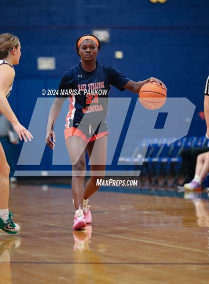 Thumbnail 1 in Oswego vs East Syracuse - Minoa (NYSPHSAA Section 3 AA First Round) photogallery.