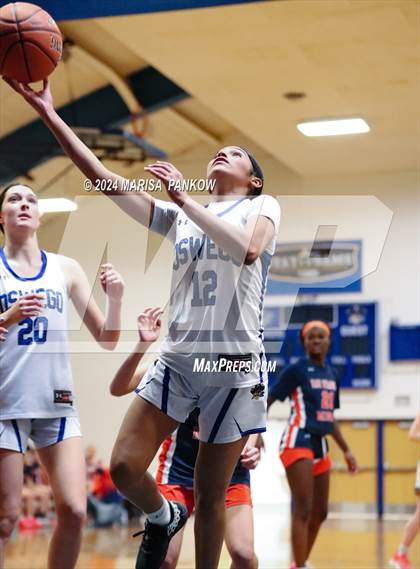 Thumbnail 3 in Oswego vs East Syracuse - Minoa (NYSPHSAA Section 3 AA First Round) photogallery.