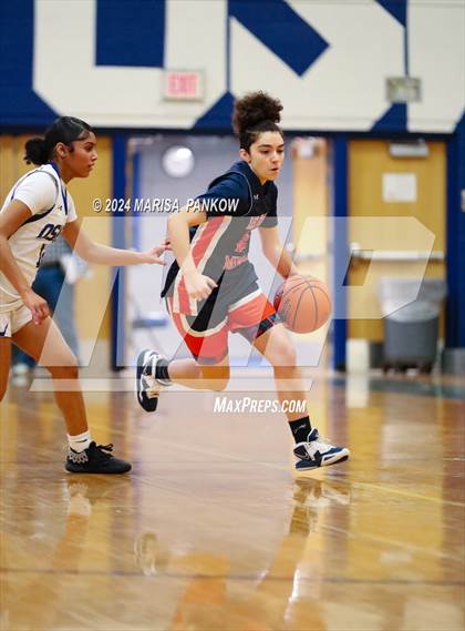 Thumbnail 3 in Oswego vs East Syracuse - Minoa (NYSPHSAA Section 3 AA First Round) photogallery.