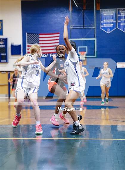 Thumbnail 1 in Oswego vs East Syracuse - Minoa (NYSPHSAA Section 3 AA First Round) photogallery.