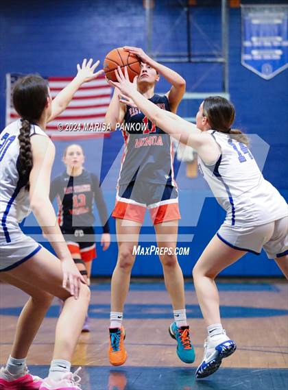 Thumbnail 1 in Oswego vs East Syracuse - Minoa (NYSPHSAA Section 3 AA First Round) photogallery.