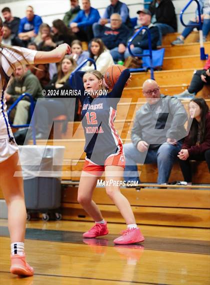 Thumbnail 3 in Oswego vs East Syracuse - Minoa (NYSPHSAA Section 3 AA First Round) photogallery.