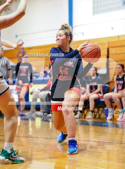 Thumbnail 2 in Oswego vs East Syracuse - Minoa (NYSPHSAA Section 3 AA First Round) photogallery.