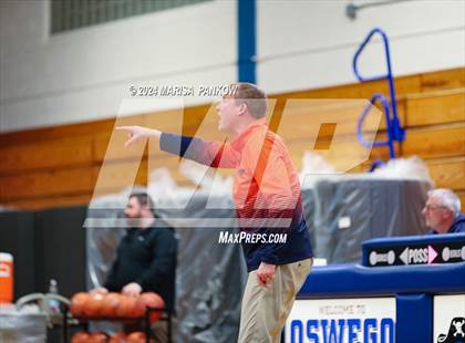 Thumbnail 3 in Oswego vs East Syracuse - Minoa (NYSPHSAA Section 3 AA First Round) photogallery.