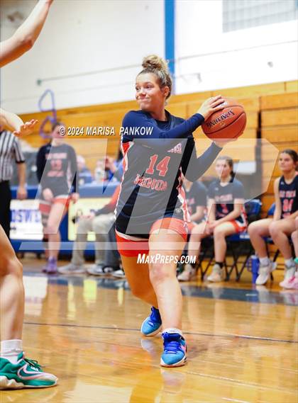 Thumbnail 1 in Oswego vs East Syracuse - Minoa (NYSPHSAA Section 3 AA First Round) photogallery.