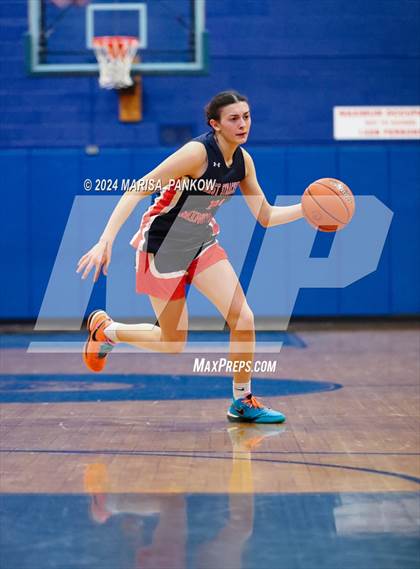Thumbnail 2 in Oswego vs East Syracuse - Minoa (NYSPHSAA Section 3 AA First Round) photogallery.