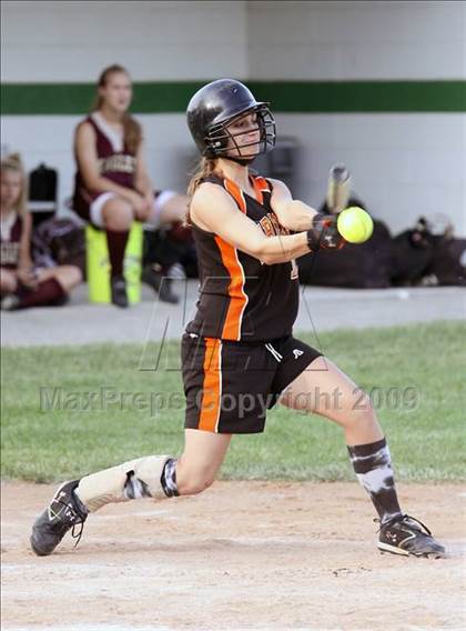 Thumbnail 1 in Wayland-Cohocton vs Fredonia (NYSPHSAA Class B Far West Regional) photogallery.